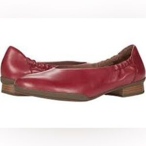 Dansko Kira slip on shoes pink red leather size 41